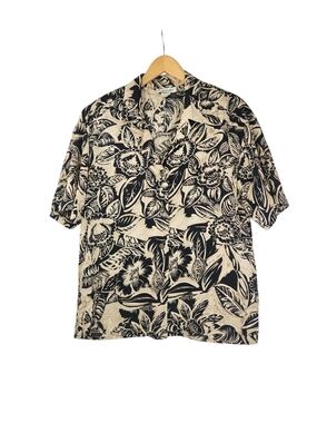 Vintage Pappagallo Sport Rayon Floral Blouse Size 10 Tropical Hawaiian Button Up